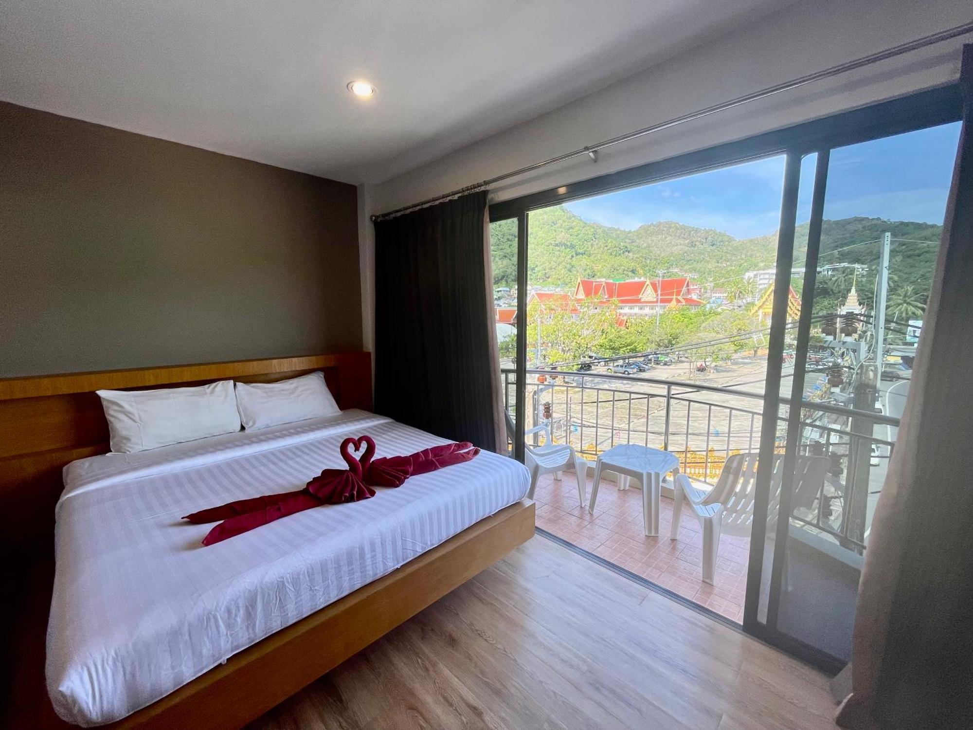 Room Actually Service Apartment Karon Exterior foto